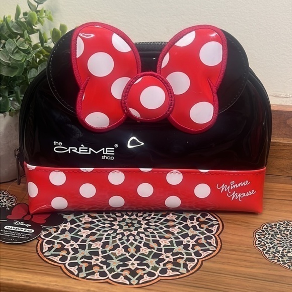 NWT Disney Minnie Mouse Dome Travel Pouch Bag - Picture 5 of 7